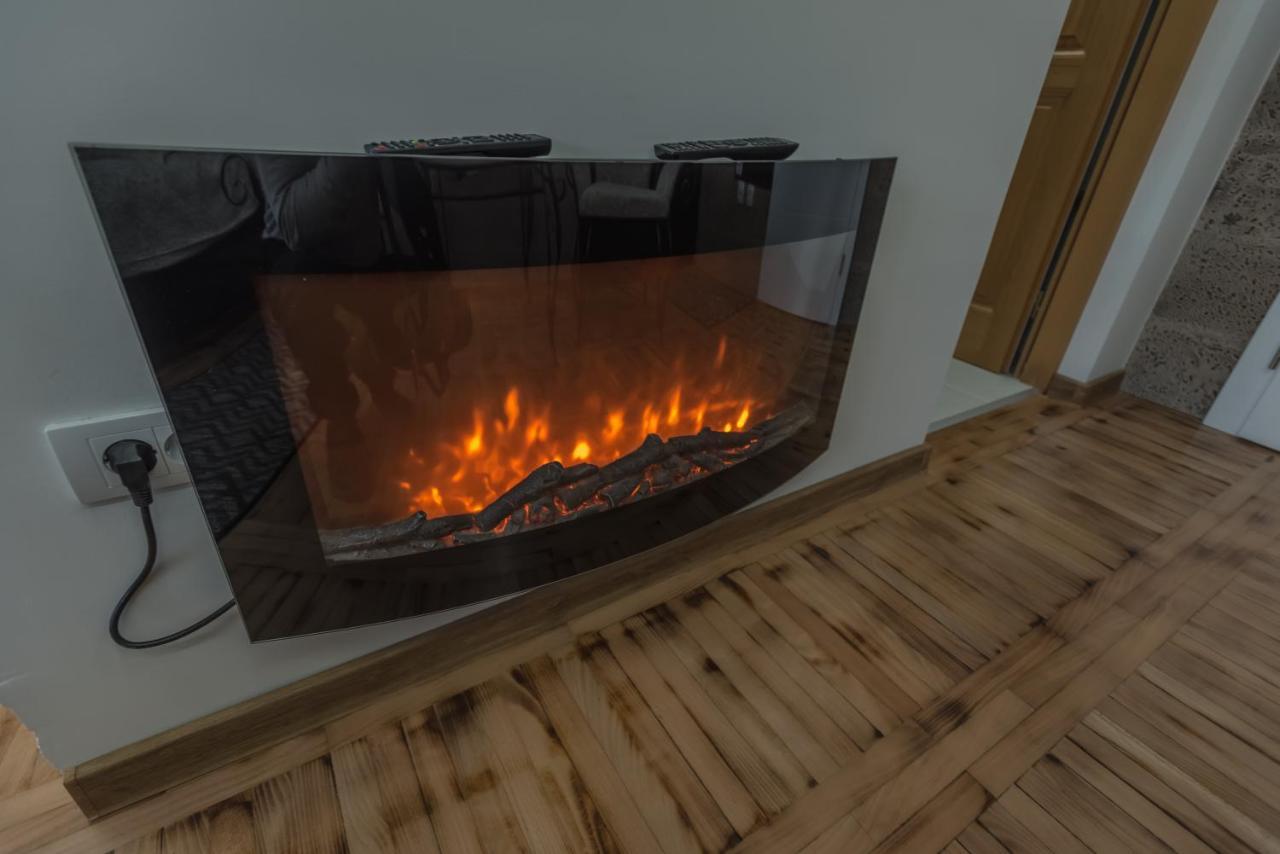 Onore Dell Amore Apartman Sa Djakuzijem Banja Koviljača Extérieur photo